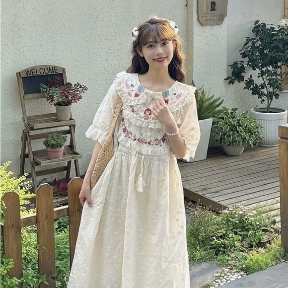 Unbleached Cotton Embroidered Dress, Summer Short Sleeve, Fits 90–160 lbs - Picture 10 of 12